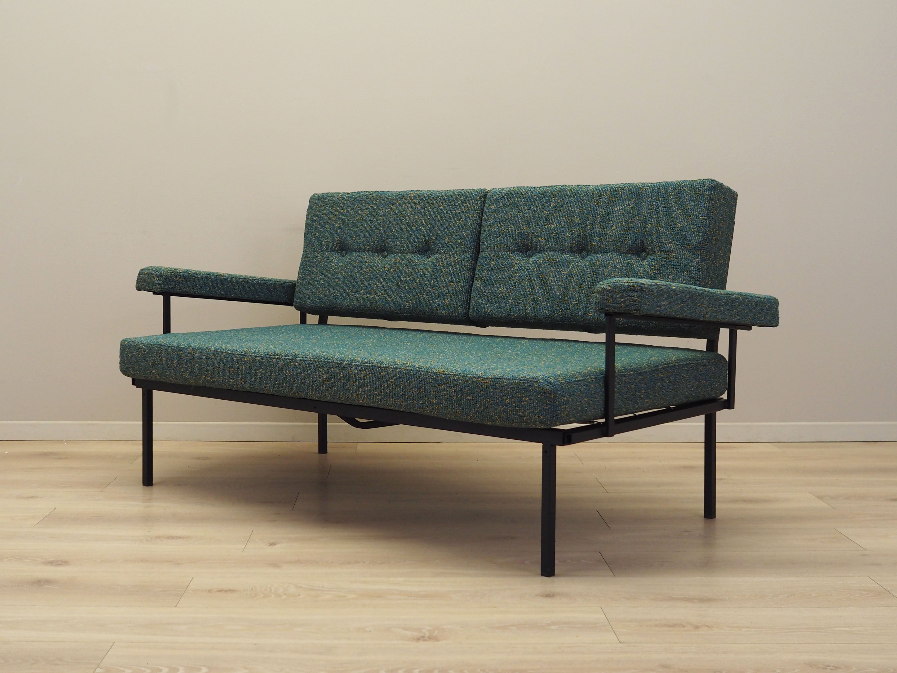 Sofa‑Bed,_Metal_and_Fabric,_1970s,_Italy