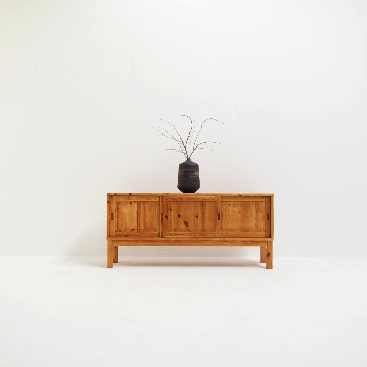 Solid_Pine_Sideboard_in_the_Brutalist_Style_of_Charlotte_Perriand