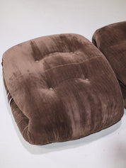 Set_of_Soriana_armchair_and_ottoman_Cassina_brown_chrome_Italy_1970s