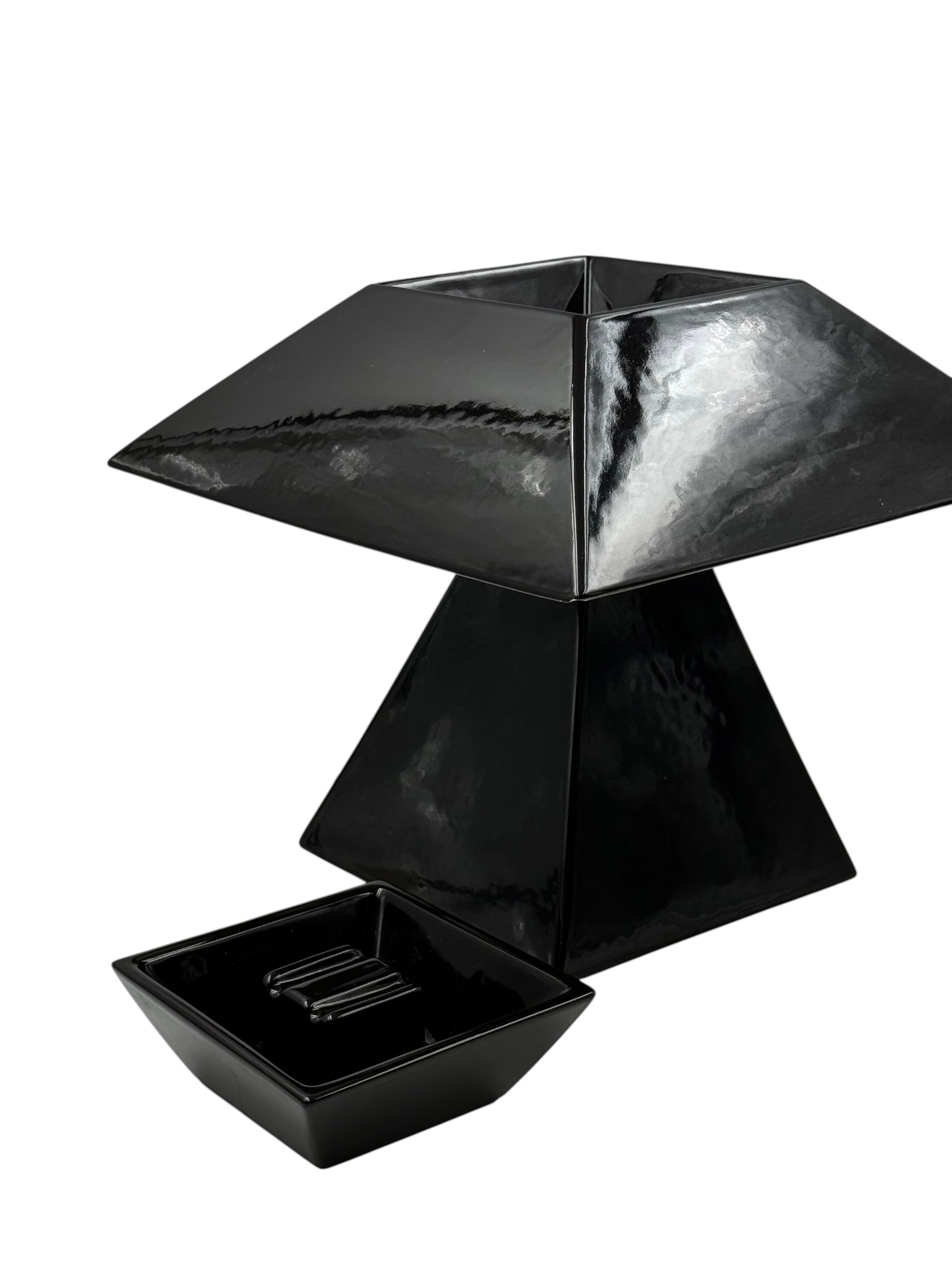 Space_Age_Black_Ceramic_Table_Lamp_with_Integrated_Ashtray,_Italy_1970s
