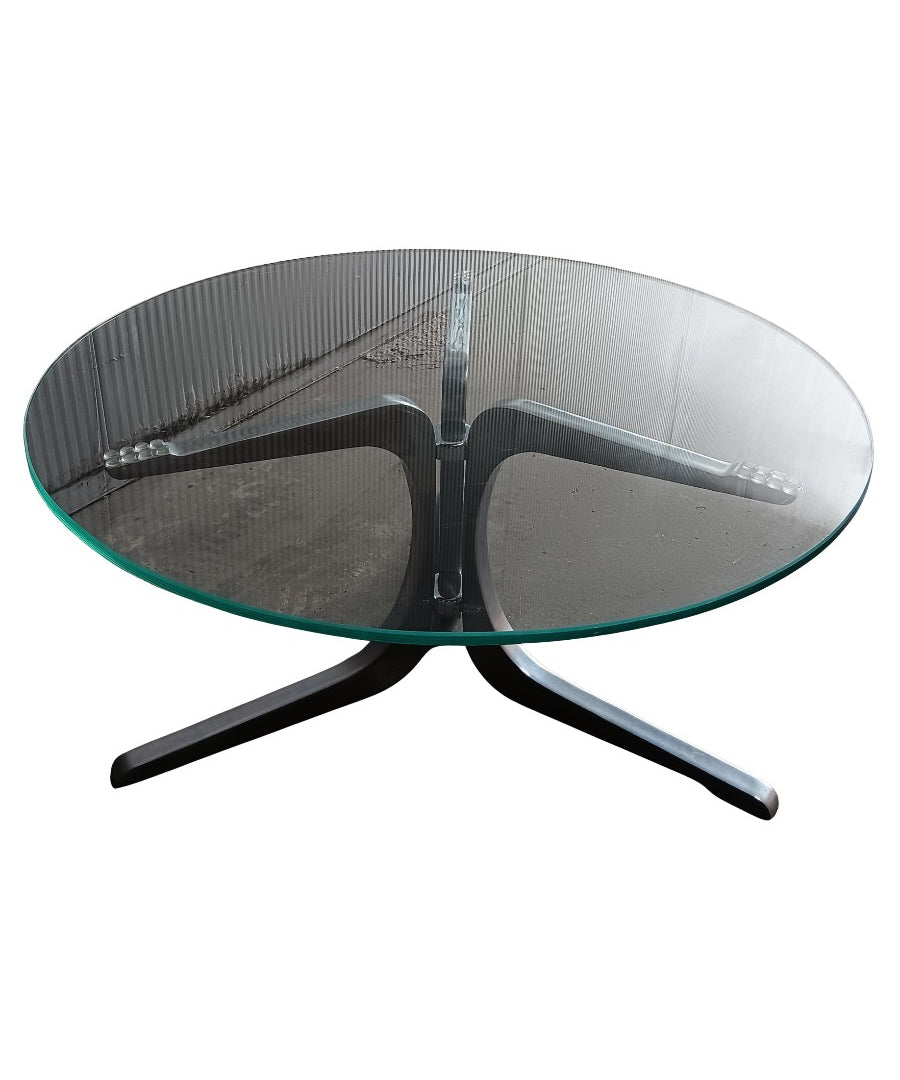 Space-Age_coffee_table_aluminium_by_Artifort