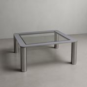 Space-Age_coffee_table_by_Cinova