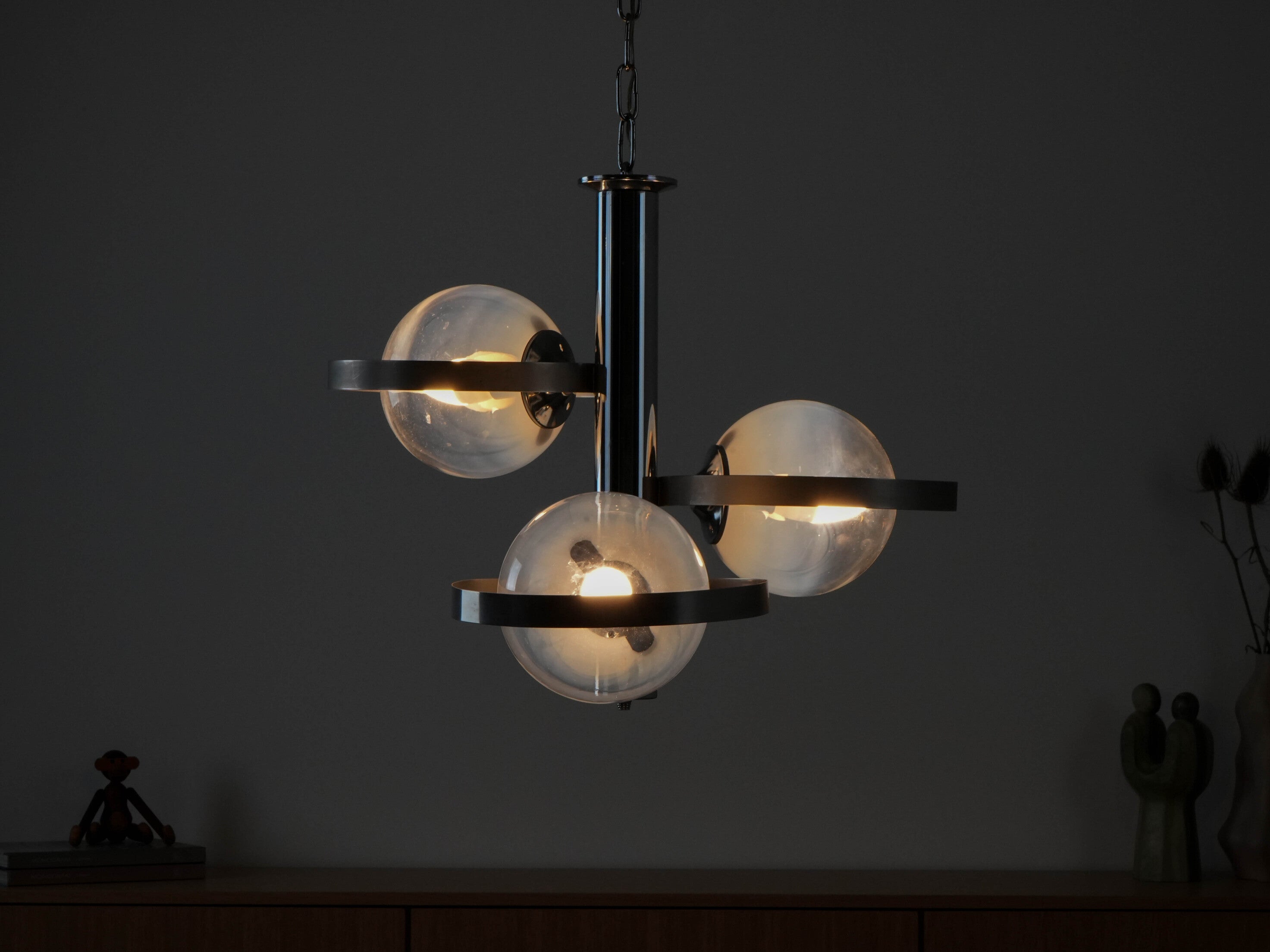 Space_Age_Pendant_Lamp,_Metal,_1970s,_Italy