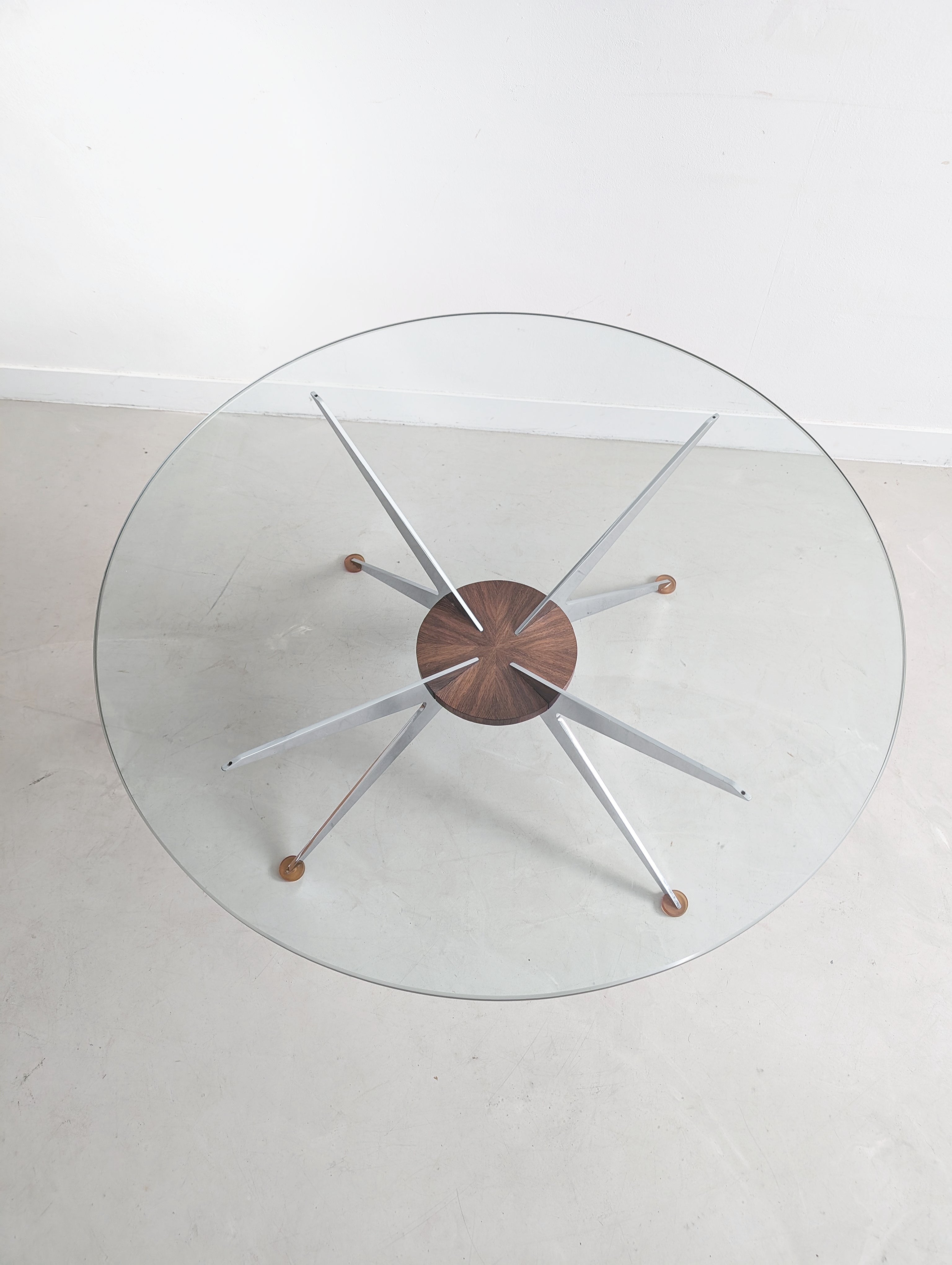 Space_Age_'Star'_Coffee_Table_by_COR_1960s