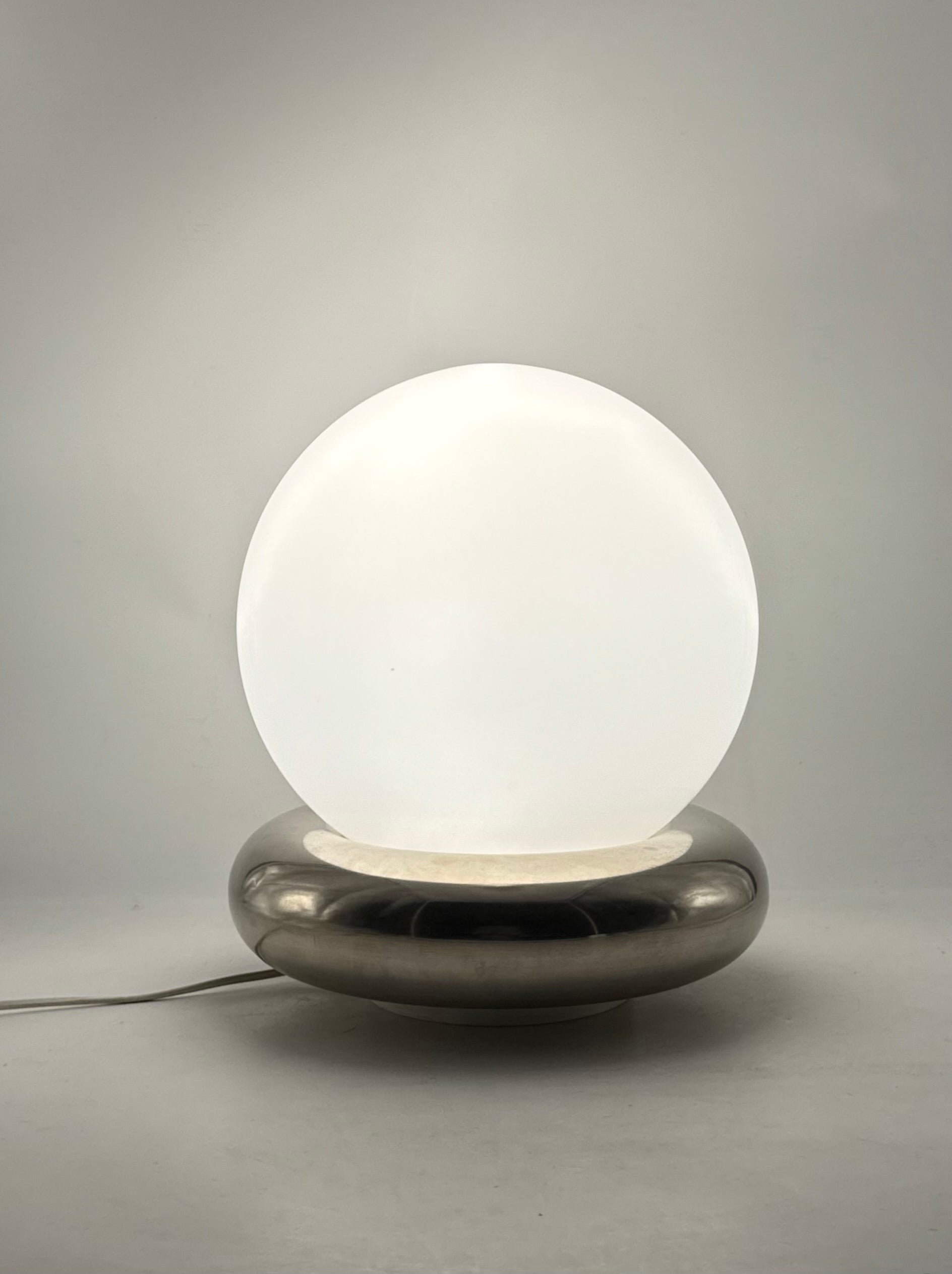 Italian_Space_Age_Opaline_Glass_Sphere_Lamp_with_Chrome_Base,_1970s