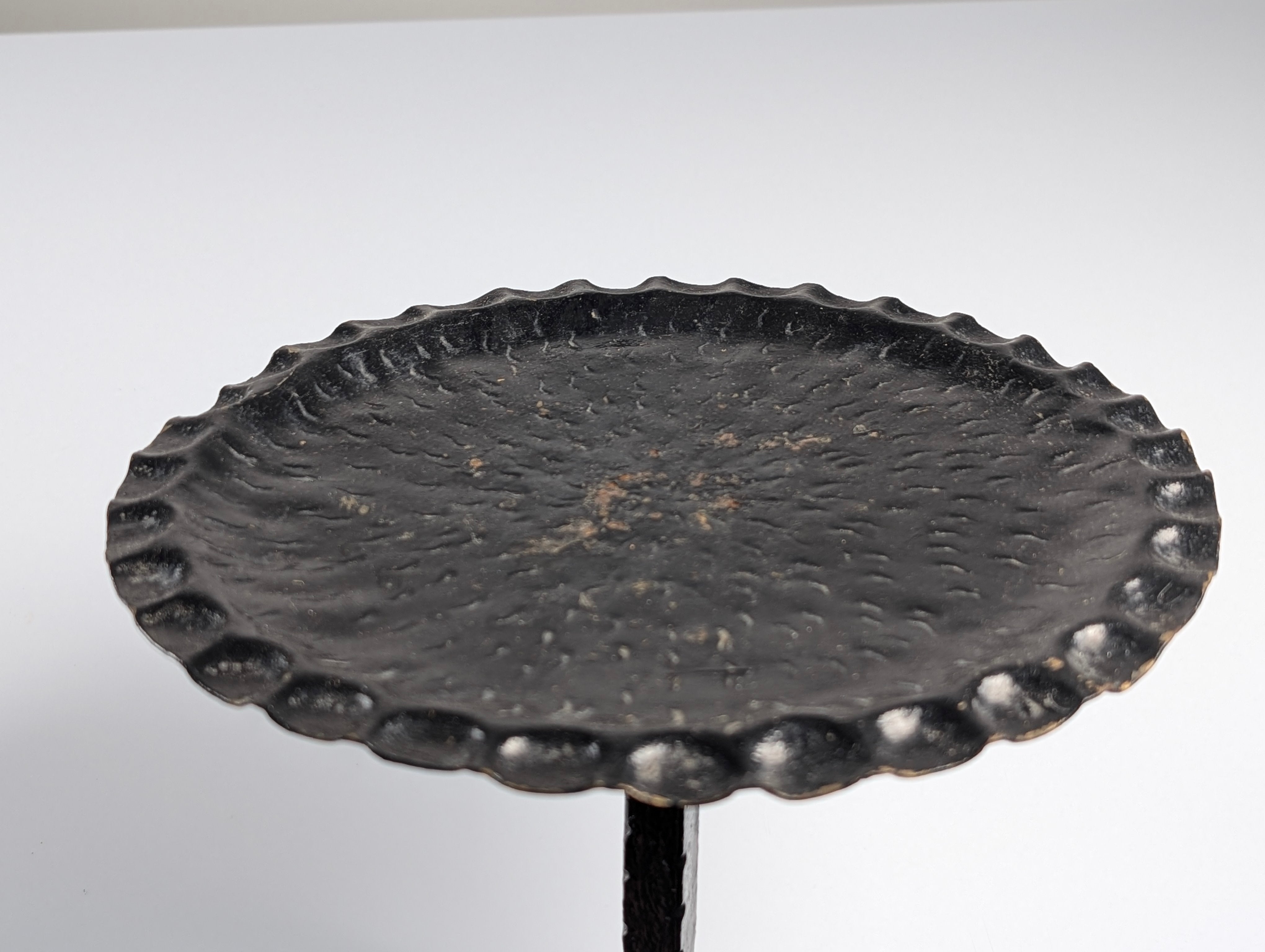 Spanish_Wrought_Iron_Drinks_Table_with_Hammered_Scalloped_Top_and_Tripod_Base,_1950s