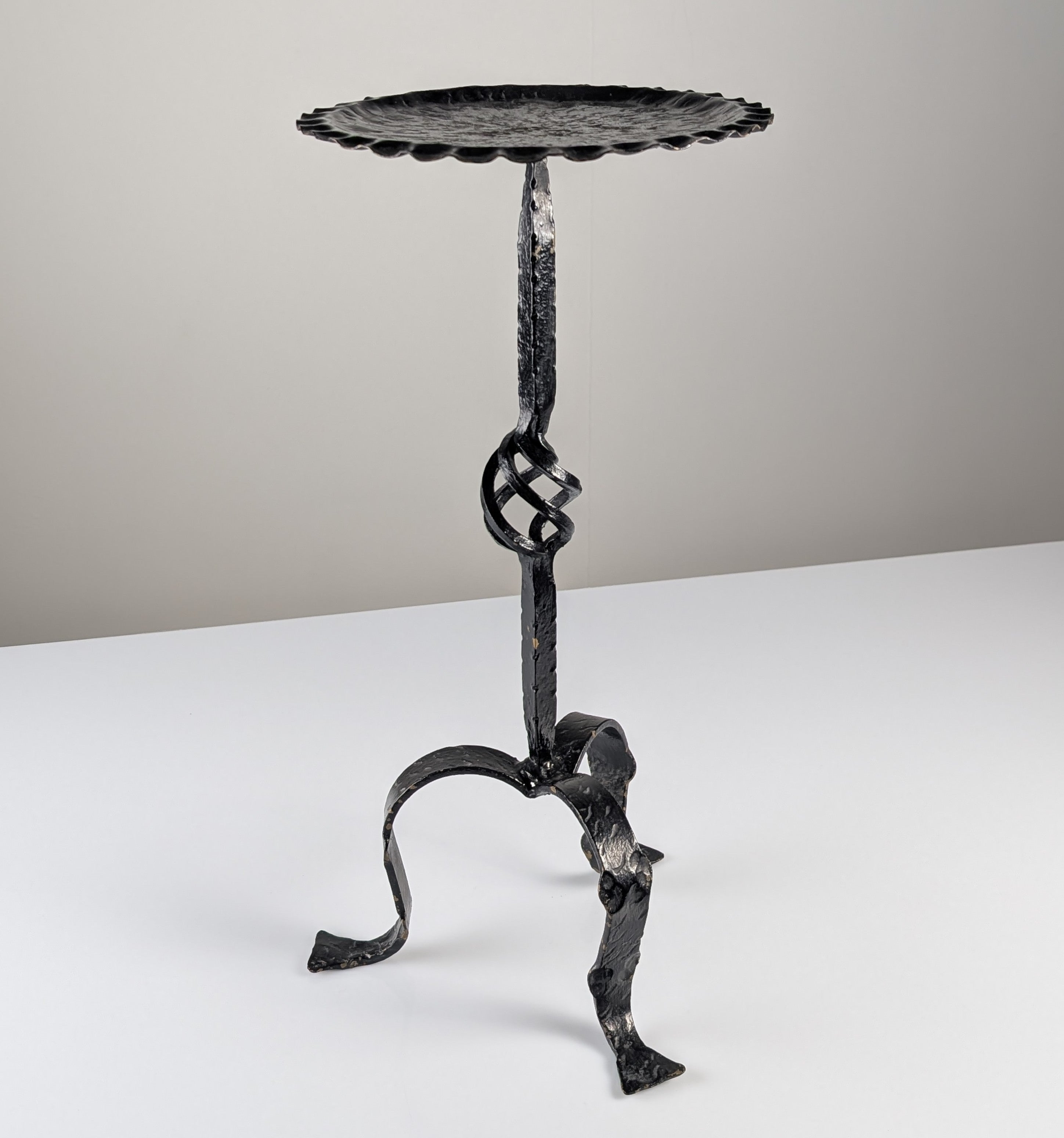 Spanish_Wrought_Iron_Drinks_Table_with_Hammered_Scalloped_Top_and_Tripod_Base,_1950s