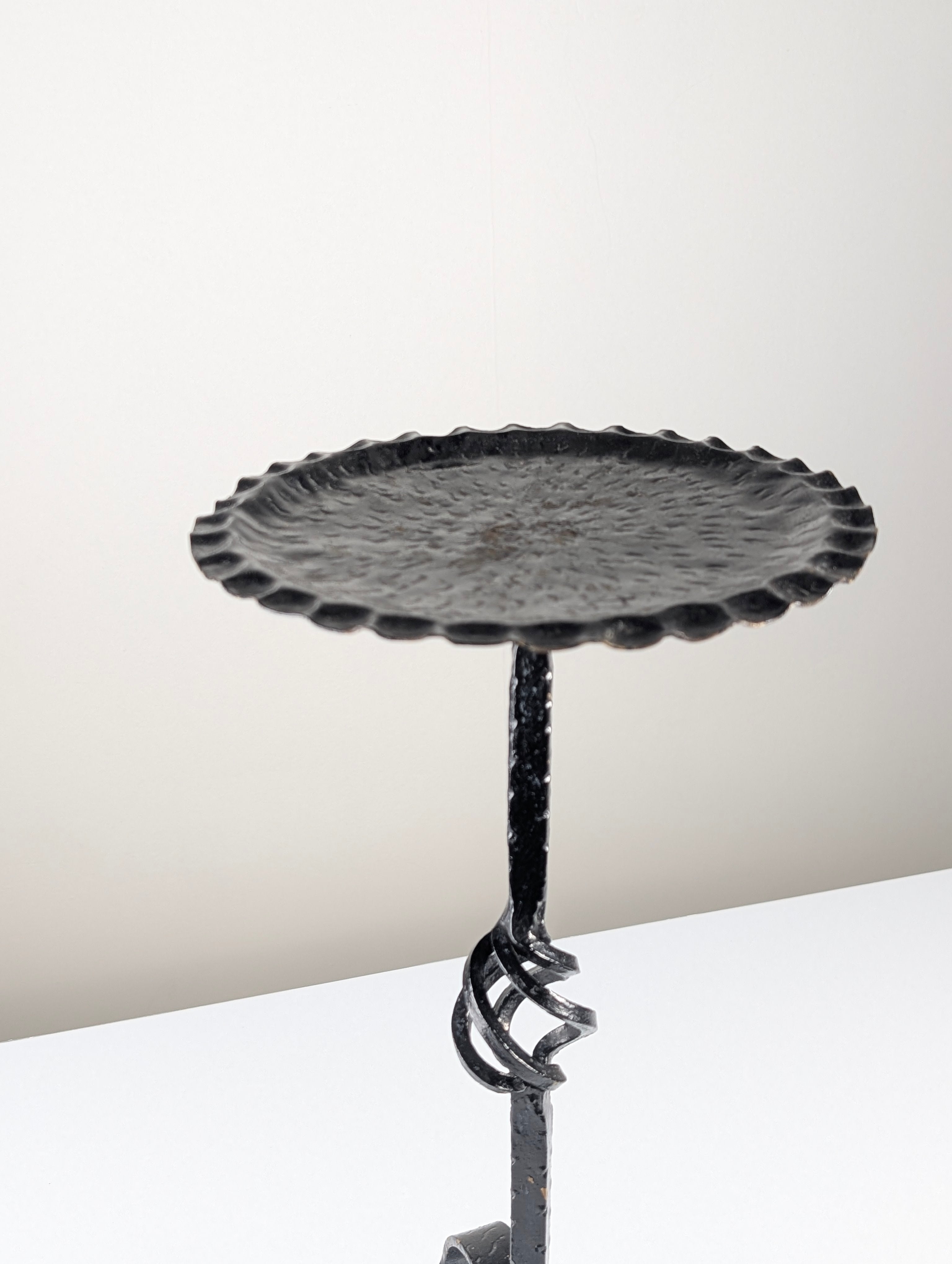 Spanish_Wrought_Iron_Drinks_Table_with_Hammered_Scalloped_Top_and_Tripod_Base,_1950s
