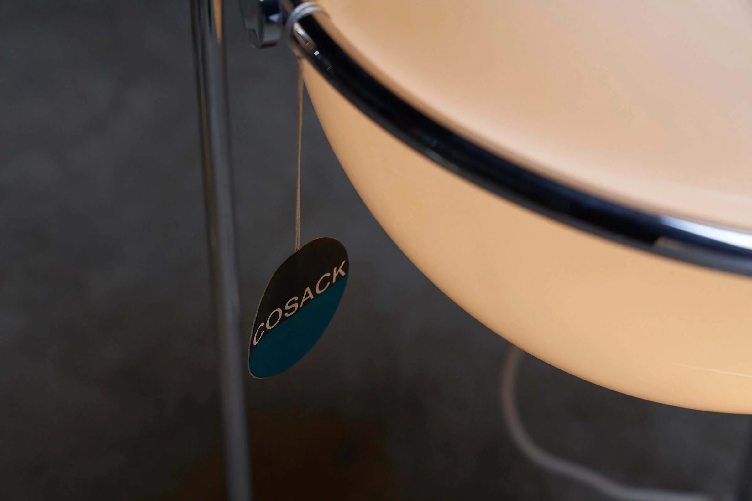 Sphere_Floor_Lamp,_Cosack,_Steel_&_Plexi_Diffuser,_Germany