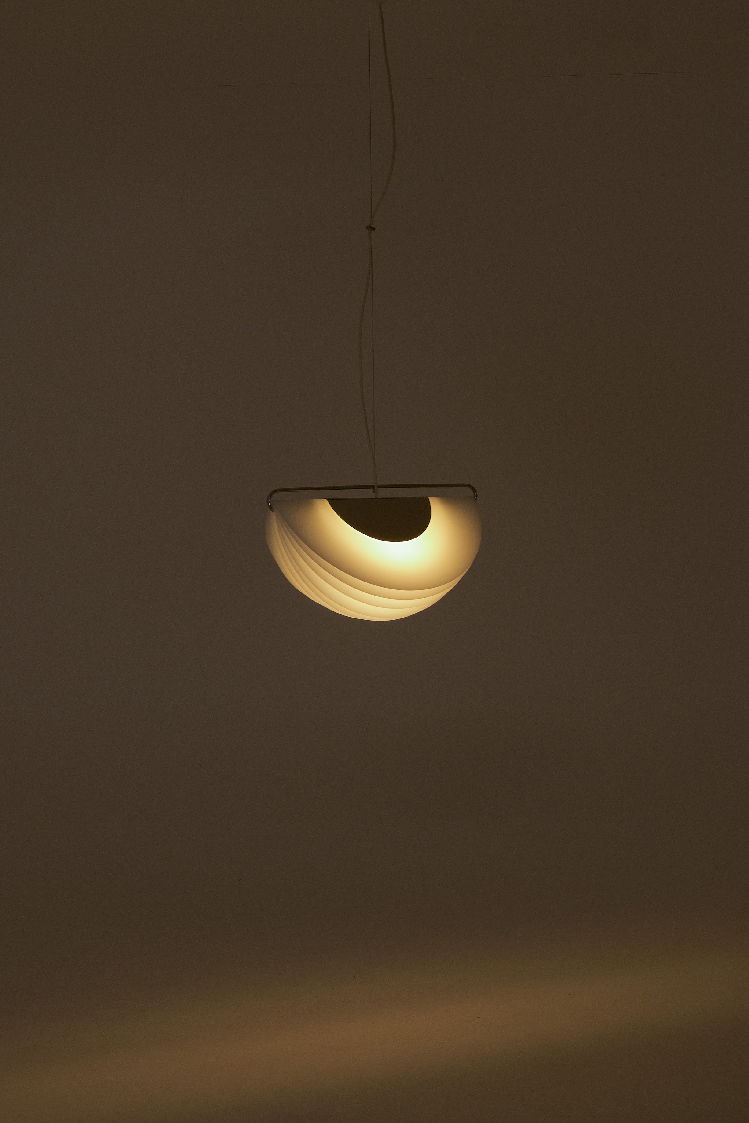 Spicchio_Pendant_Lamp_by_Ermanno_Lampa_and_Sergio_Brazzoli_for_Guzzini,_Italy,_1970s