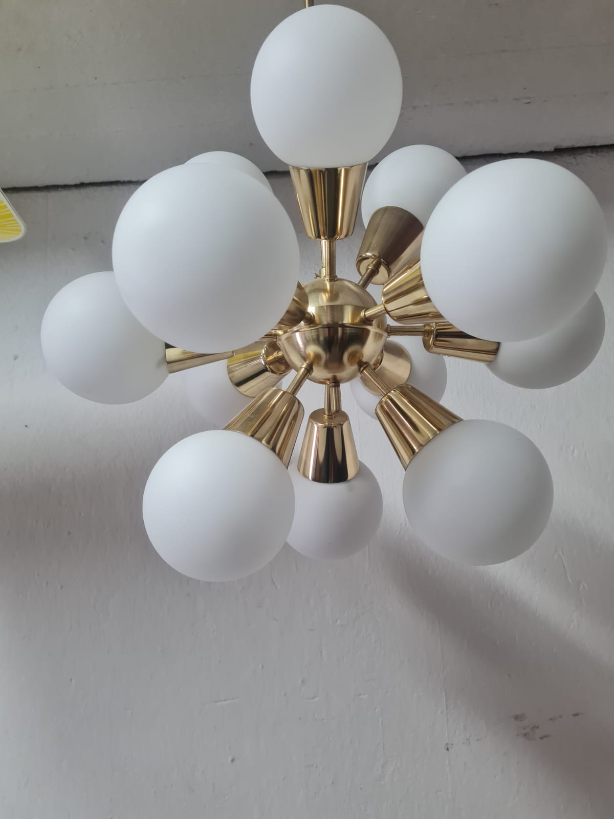 Sputnik_Chandelier_from_Kamenický_Šenov