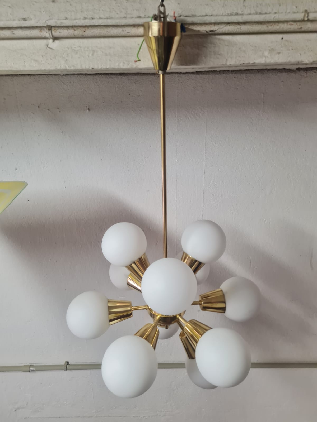 Sputnik_Chandelier_from_Kamenický_Šenov