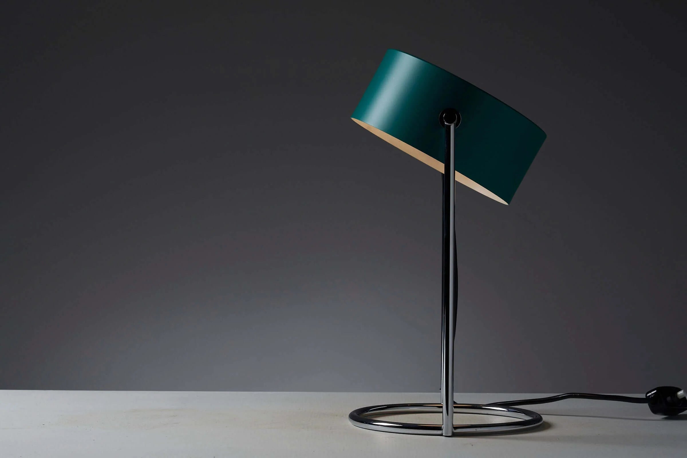 Steel_Base_Table_Lamp,_Cosack_Leuchten,_1970s,_Germany