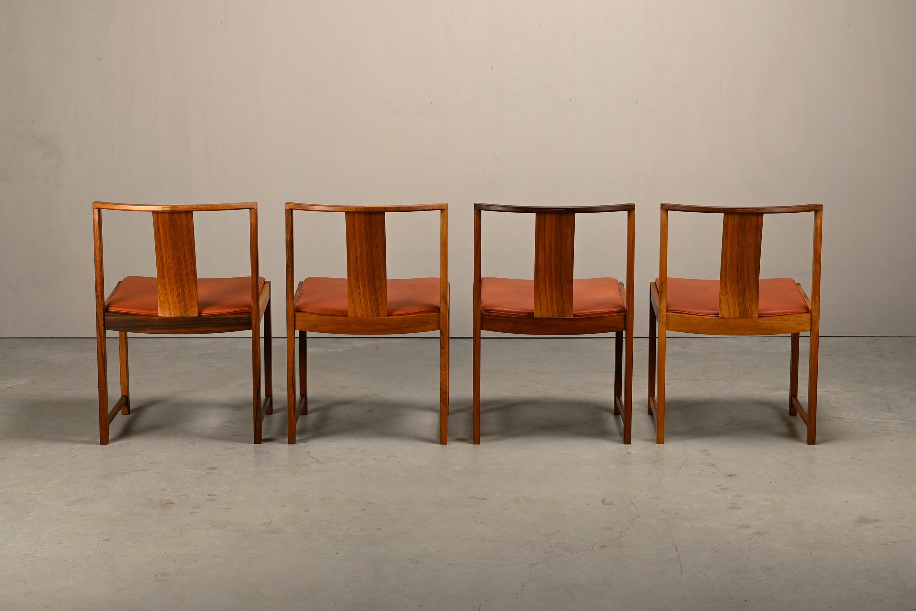 Set_of_4_Model_700_Rosewood_Dining_Chairs_by_Steen_Eiler_Rasmussen_for_Søborg_Møbelfabrik,_Danish_Modern