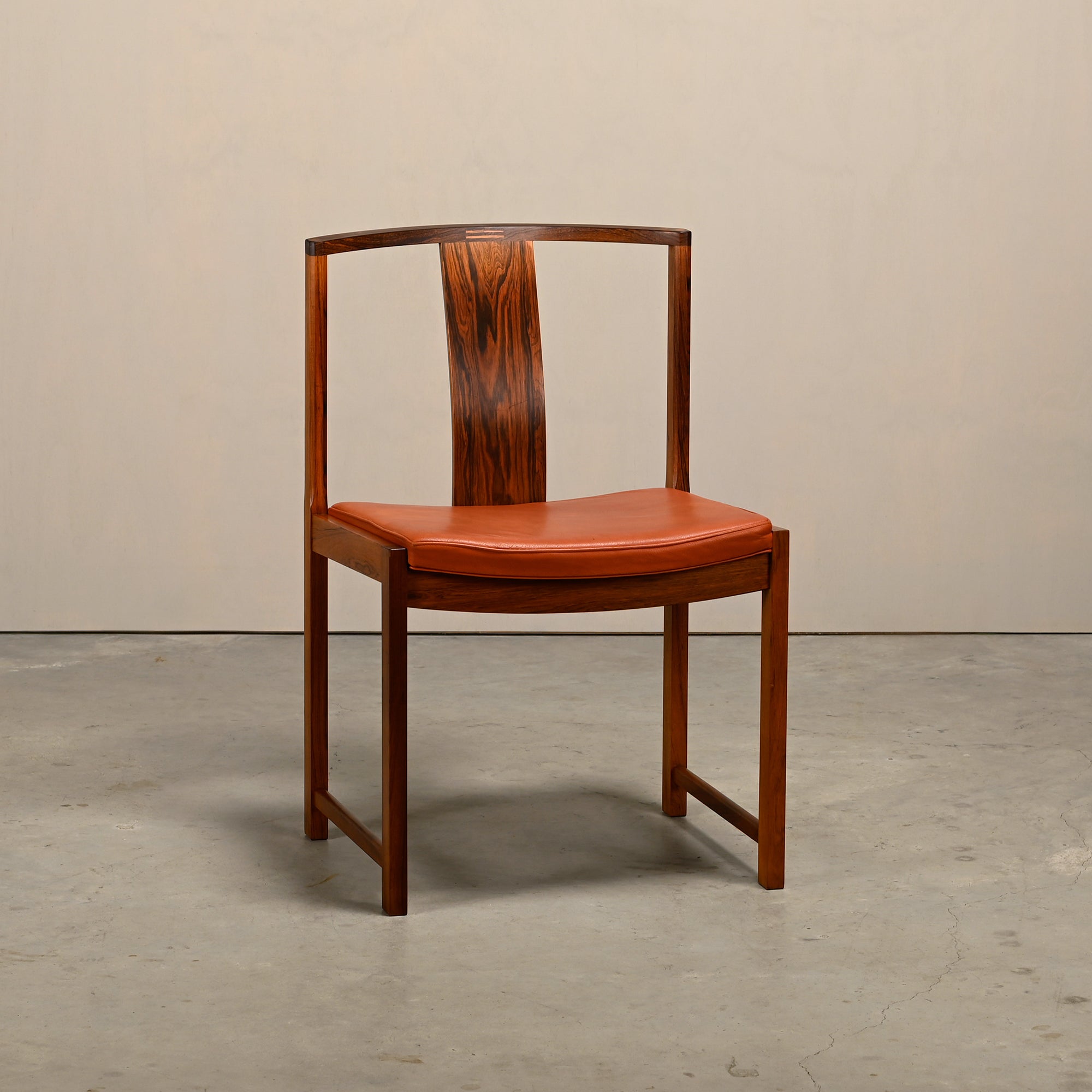 Set_of_4_Model_700_Rosewood_Dining_Chairs_by_Steen_Eiler_Rasmussen_for_Søborg_Møbelfabrik,_Danish_Modern