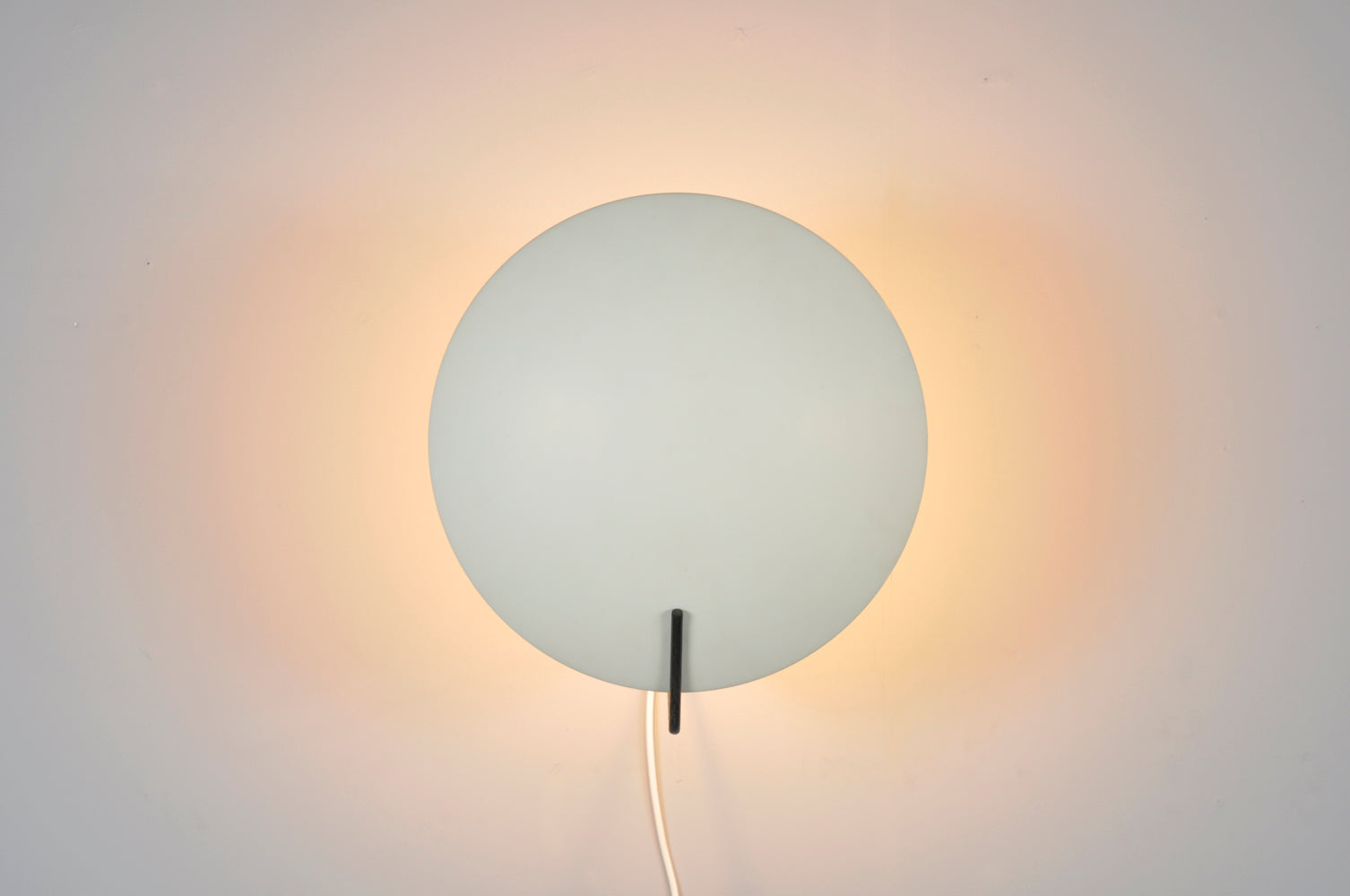 Stilnovo_rare_wall-_or_ceiling_lamp_model_232_by_Bruno_Gatta,_Italy_1960s