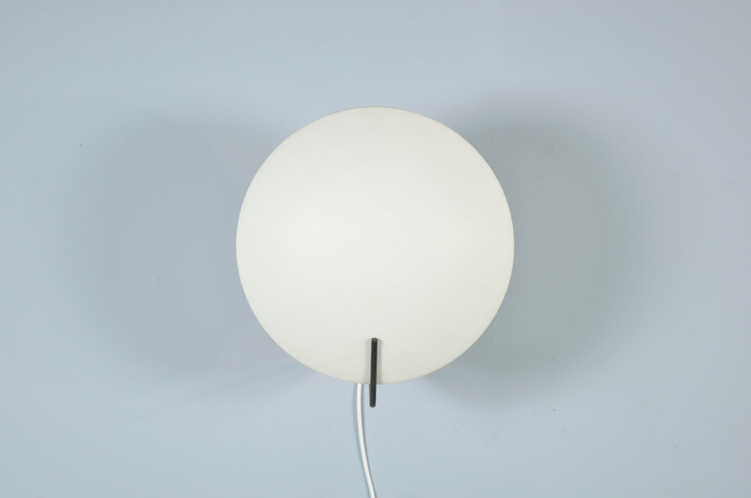 Stilnovo_rare_wall-_or_ceiling_lamp_model_232_by_Bruno_Gatta,_Italy_1960s