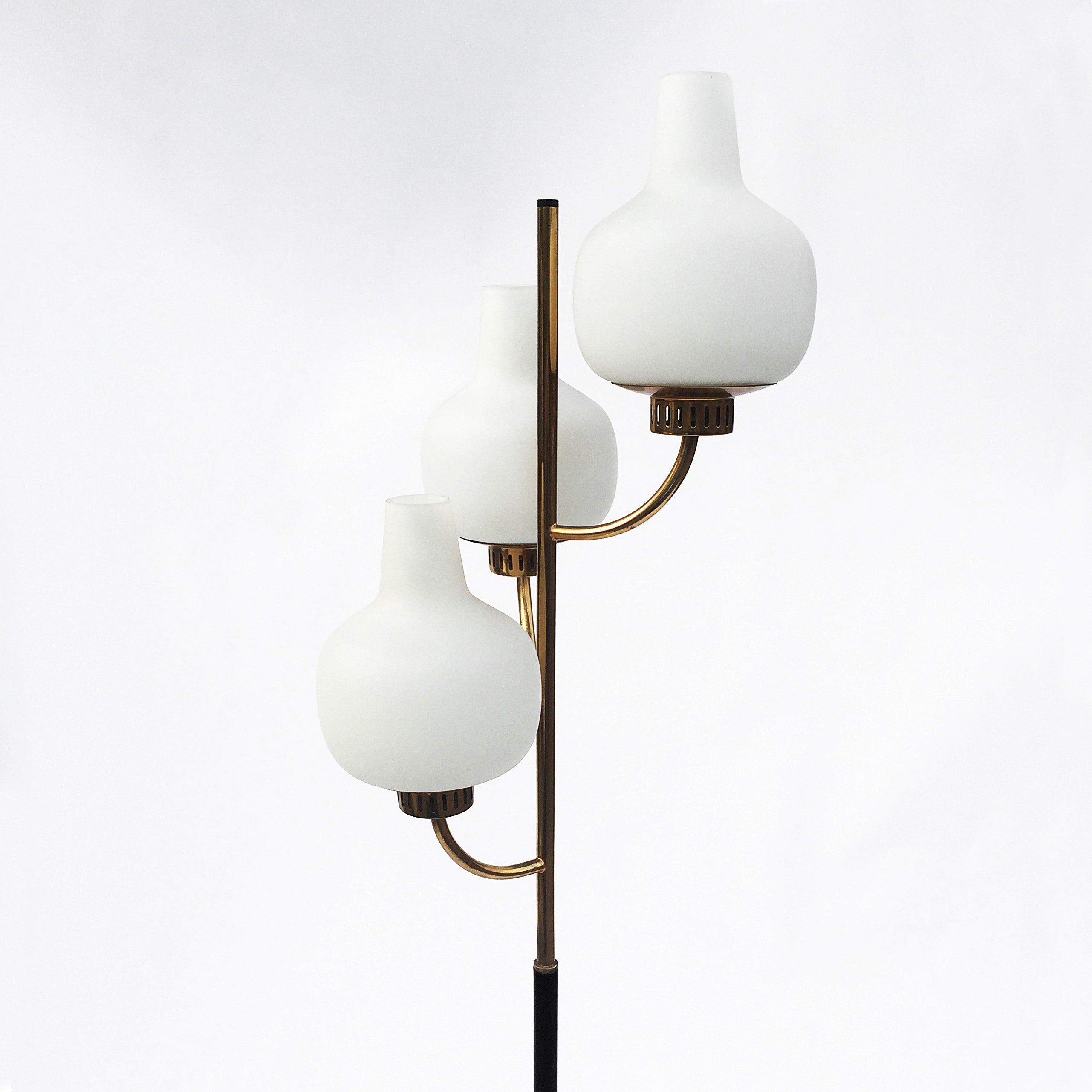 Stilnovo_Three-Arm_Floor_Lamp_with_Marble_Base,_Italy_1950s