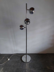 Eyeball_Floor_Lamp_by_Stilux_in_Chrome_and_Marble,_1960s,_Italy