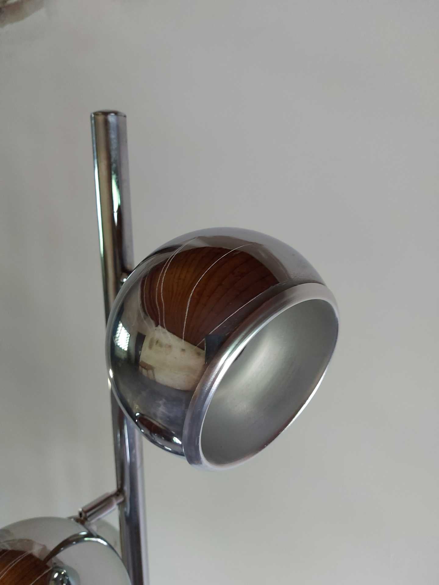 Eyeball_Floor_Lamp_by_Stilux_in_Chrome_and_Marble,_1960s,_Italy