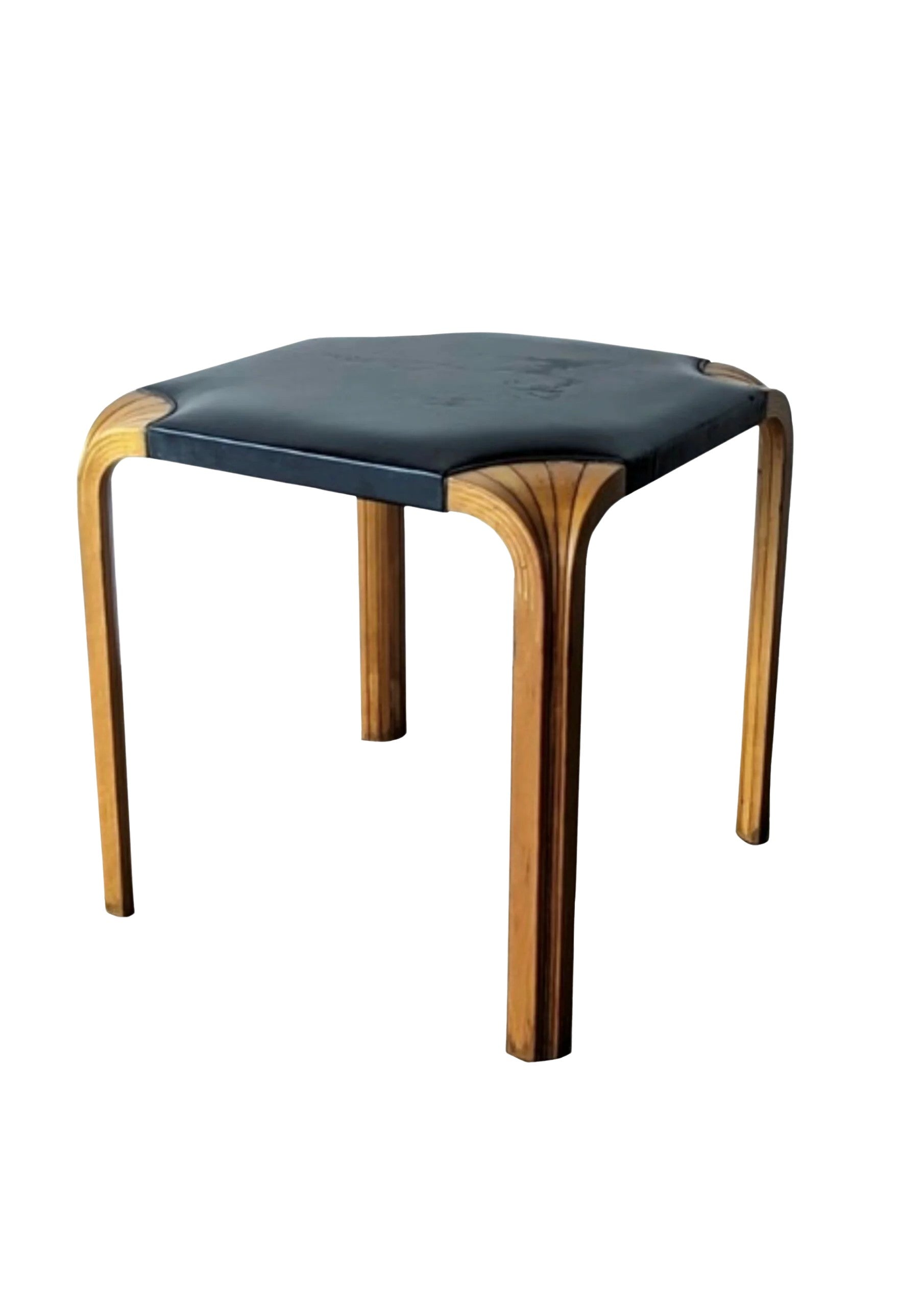 Stool_S601_Alvar_Aalto_Bentwood_Leather_1950s_Finland