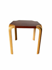 Stool_S601_Alvar_Aalto_Bentwood_Leather_1950s_Finland
