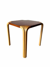 Stool_S601_Alvar_Aalto_Bentwood_Leather_1950s_Finland