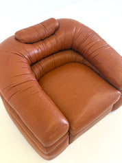 Straccio_Lounge_Chair_by_De_Pas,_D’Urbino_and_Lomazzi_for_Zanotta_in_Cognac_Leather,_Italy_1970s