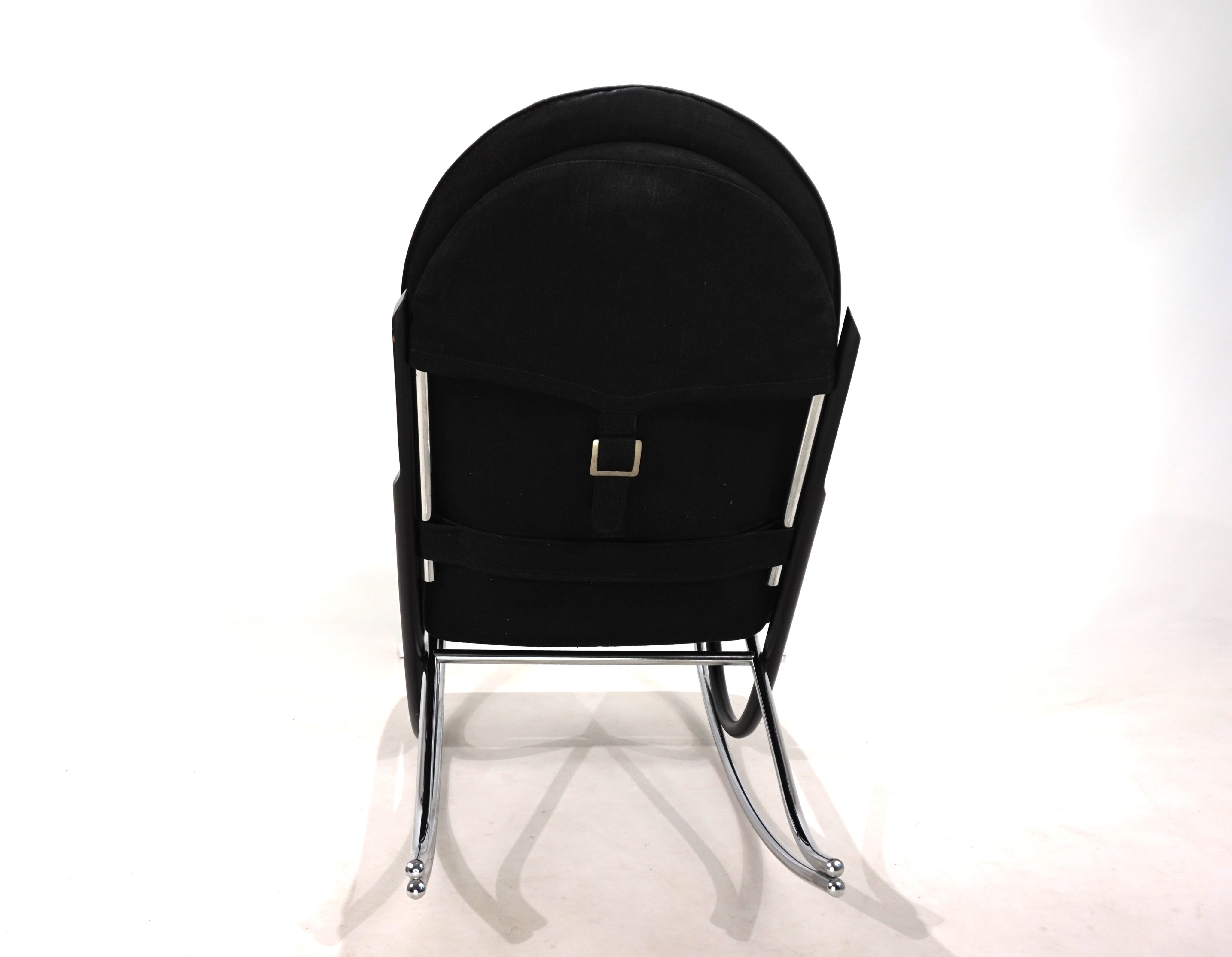 Strässle_Nonna_rocking_chair_by_Paul_Tuttle,_1972