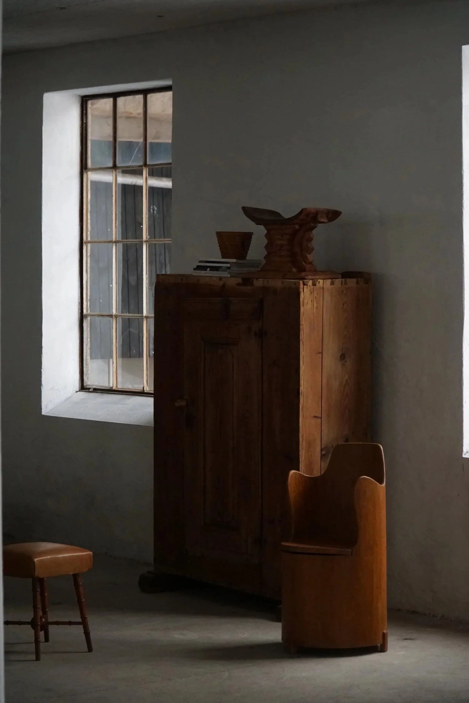‘Stump_Chair’_or_‘Kubstol’_in_Pine,_Scandinavian_Rustic_Design