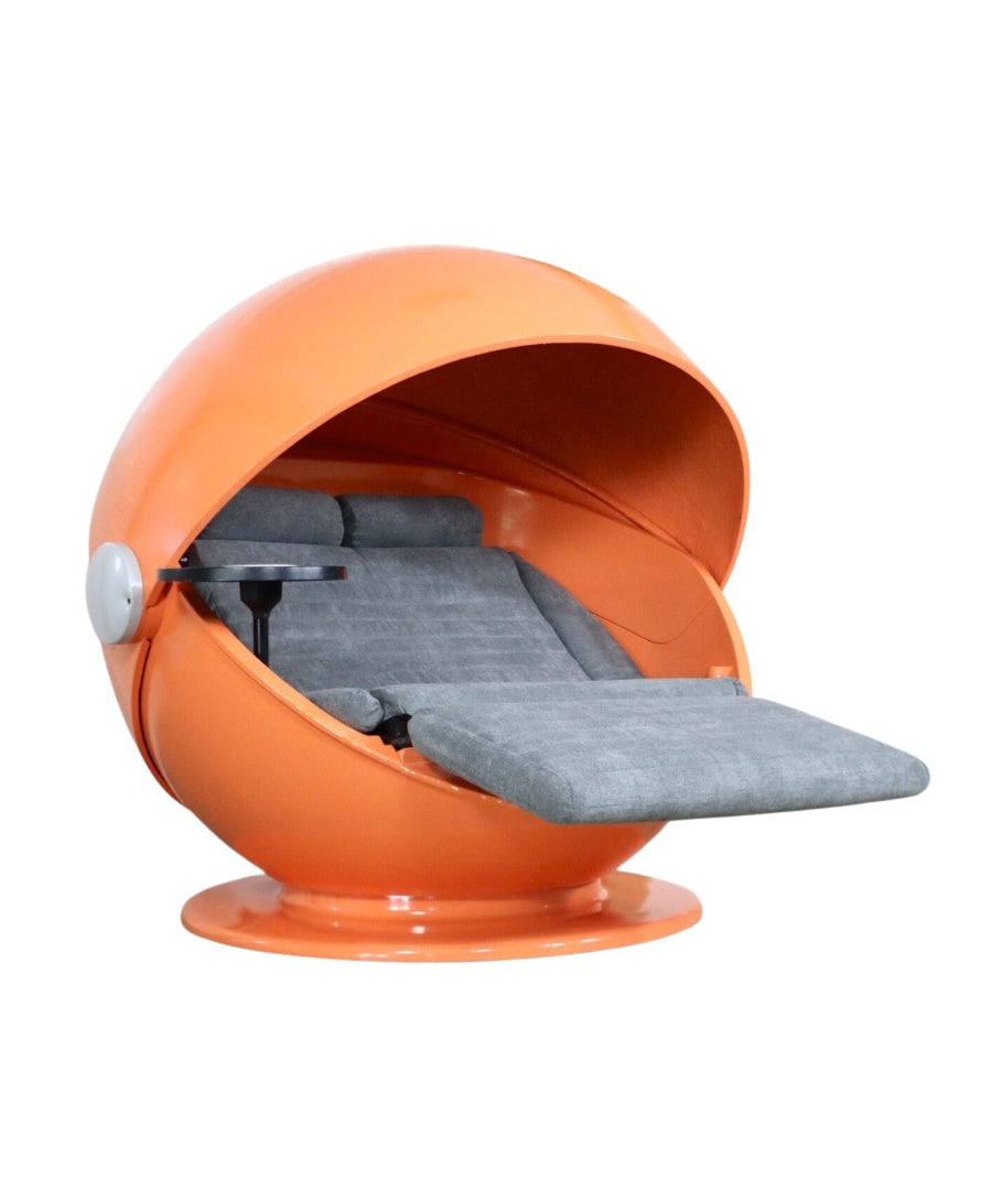 Sunball_chair_by_Günter_Ferdinand_Ris_and_Herbert_Selldorf_for_Rosenthal_1969