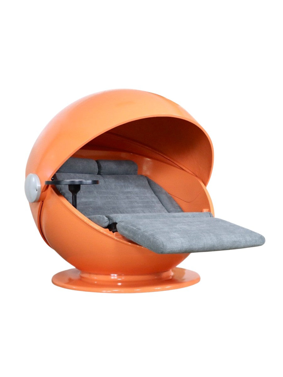 Sunball_chair_by_Günter_Ferdinand_Ris_and_Herbert_Selldorf_for_Rosenthal_1969