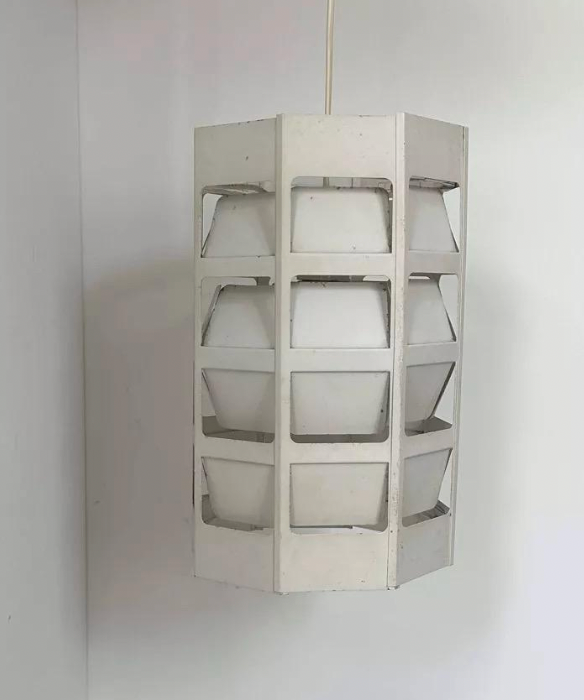 Large_Poul_Gernes_for_Louis_Poulsen_White_Pendant_Light,_Denmark,_1960s