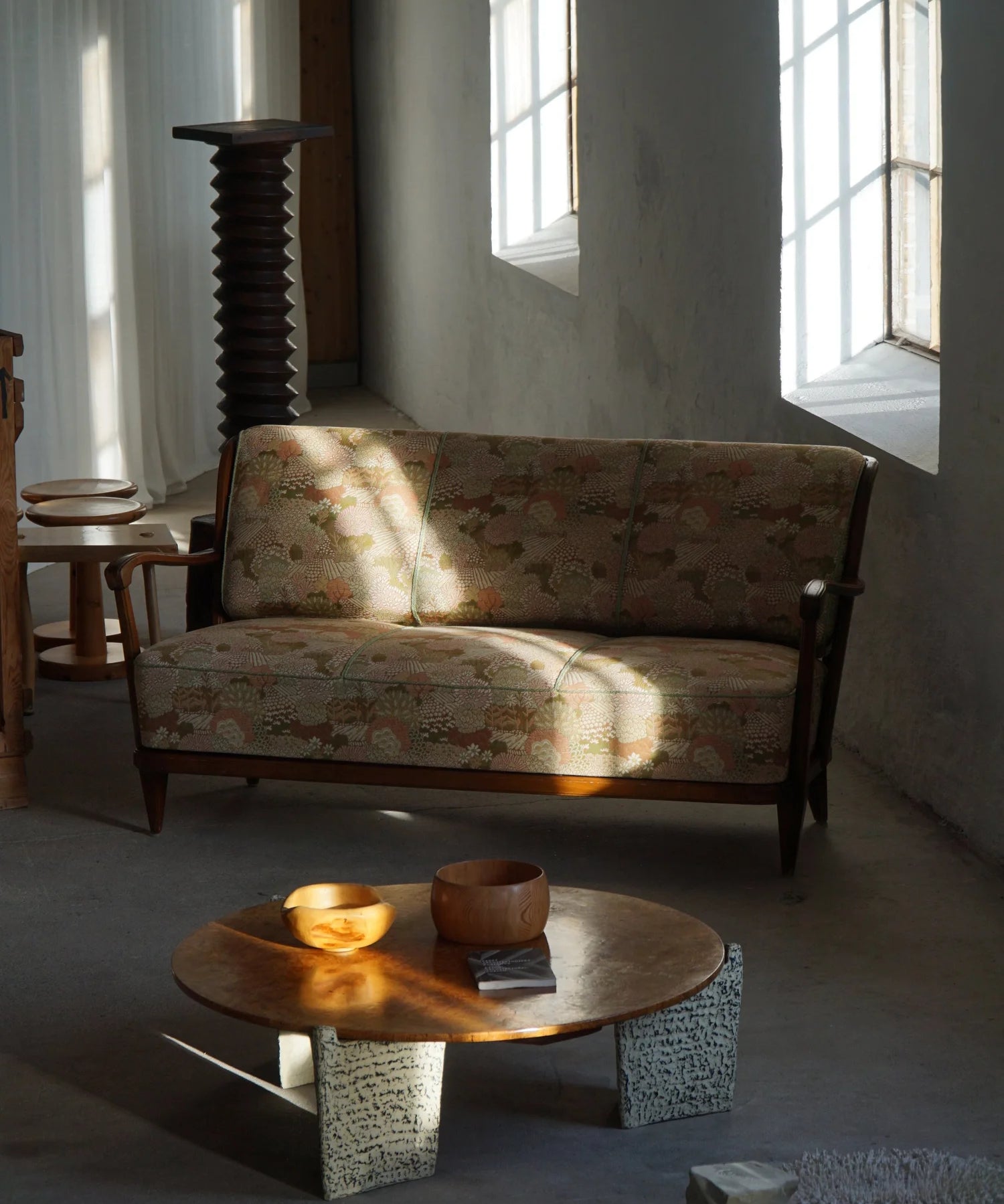 Svante_Skogh_Floral_Sofa,_Swedish_Mid_Century_Design