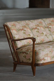 Svante_Skogh_Floral_Sofa,_Swedish_Mid_Century_Design