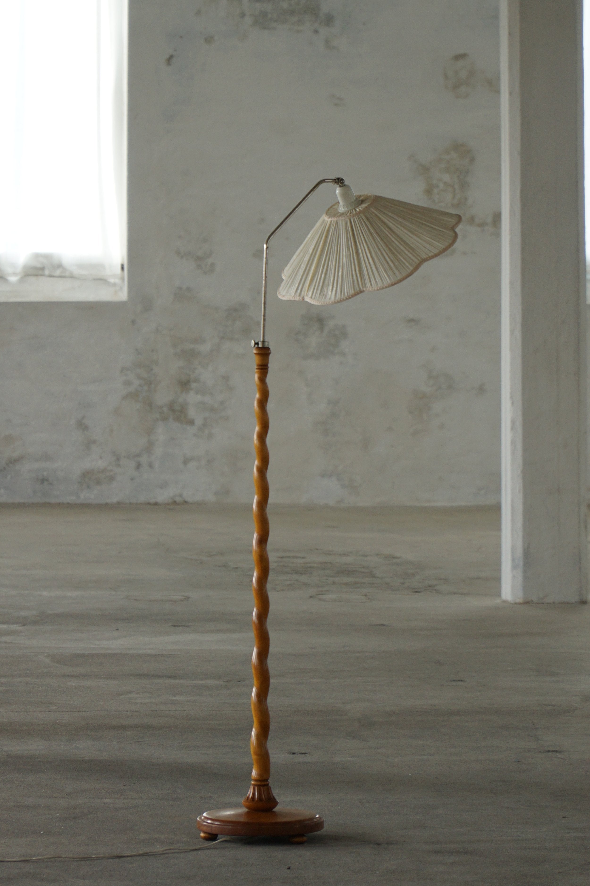 Swedish_Birch_Floor_Lamp_with_Pleated_Shade