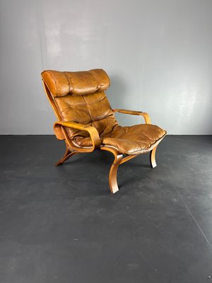 Swedish_Brazilia_Lounge_Chair_in_Leather_and_Bentwood_by_Jan_Bengstsson_for_Scapa_Industri_Ab,_1970s