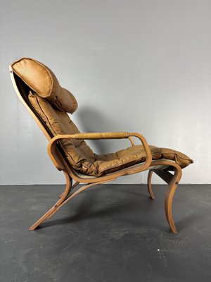 Swedish_Brazilia_Lounge_Chair_in_Leather_and_Bentwood_by_Jan_Bengstsson_for_Scapa_Industri_Ab,_1970s