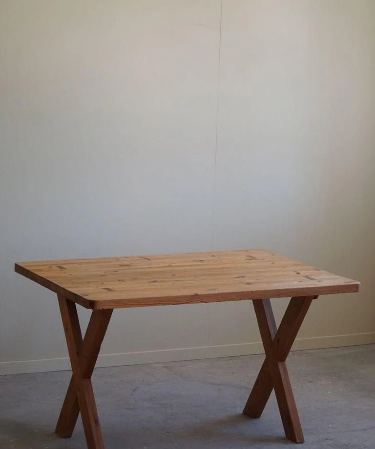 Swedish_Mid_Century_Modern_Solid_Pine_Desk,_Roland_Wilhelmsson,_Made_in_1960s