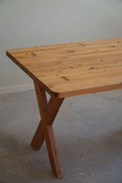 Swedish_Mid_Century_Modern_Solid_Pine_Desk,_Roland_Wilhelmsson,_Made_in_1960s
