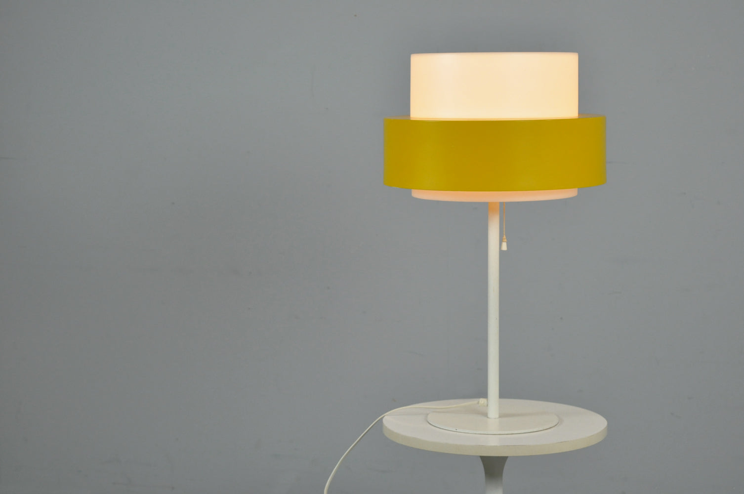 Cylindus_Table_Lamp_by_Uno_&_Östen_Kristiansson_for_Luxus,_Sweden_1960s