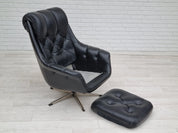 Swivel_Armchair,_Scandinavian_Modern_Upholstery,_1970s_Denmark