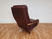 Swivel_Lounge_Chair_by_Arne_Norell_circa_1970_Sweden