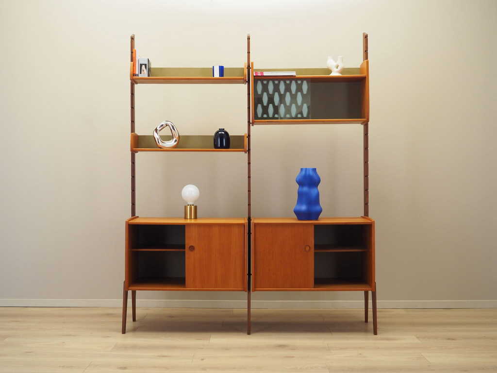 System_Bookcase,_John_Texmon_Einar_Blindheim,_Teak,_1960s,_Norway