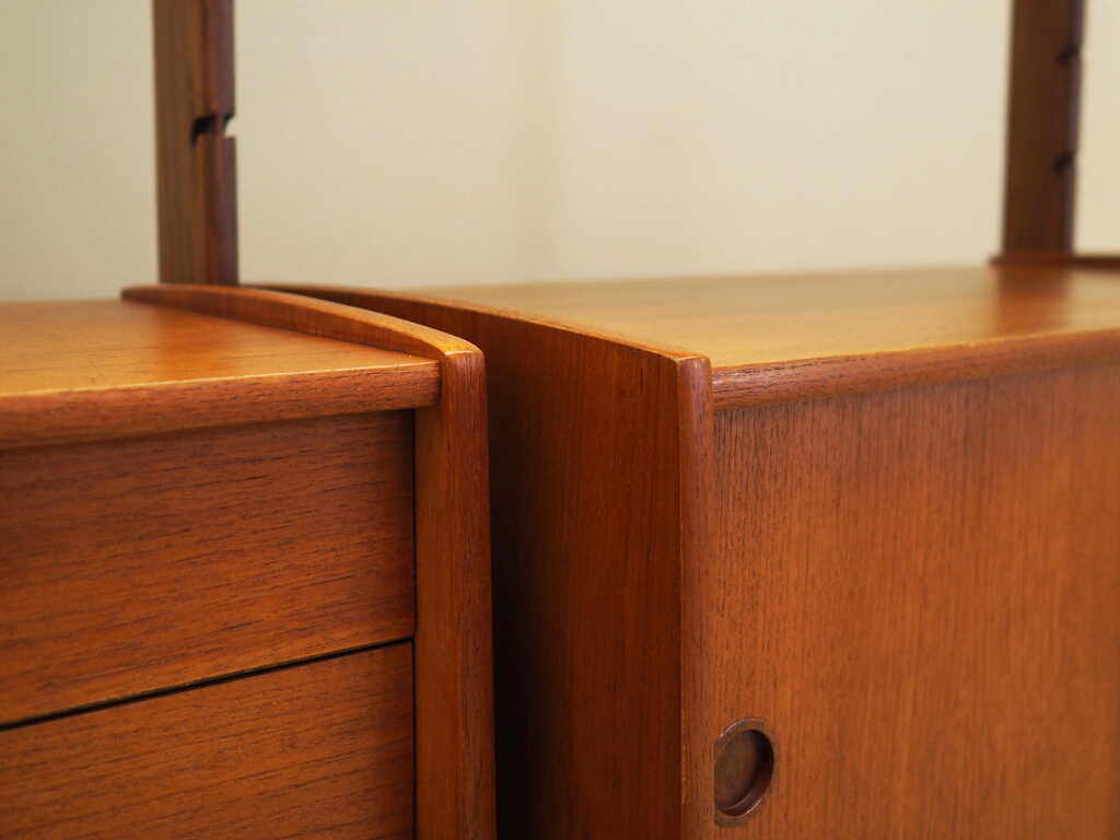 System_Bookcase,_John_Texmon_Einar_Blindheim,_Teak,_1960s,_Norway