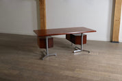 T95_Desk_by_Osvaldo_Borsani_for_Tecno,_Mid_Century_Modern,_Italy_1956