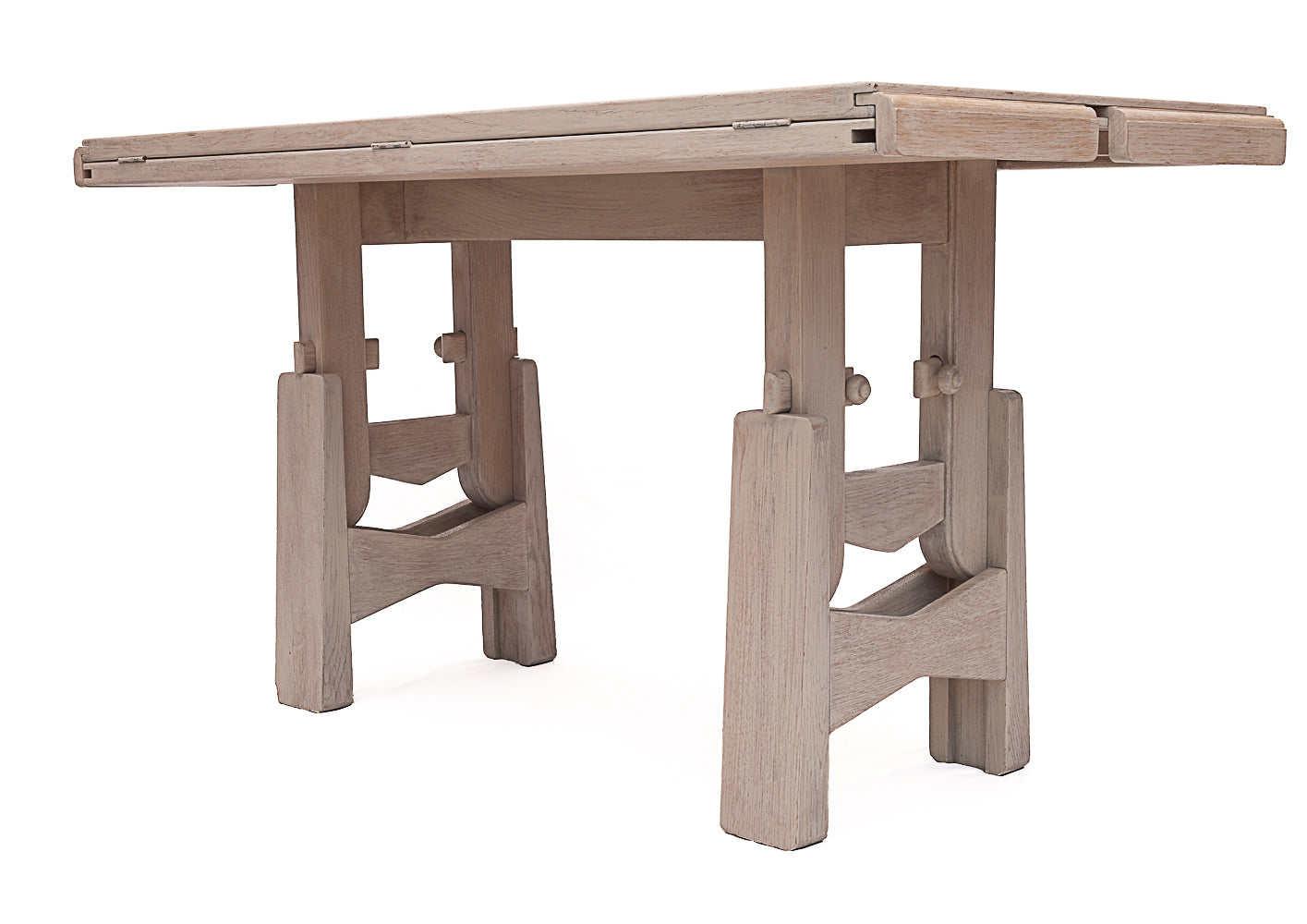 Guillerme_and_Chambron_dining_table