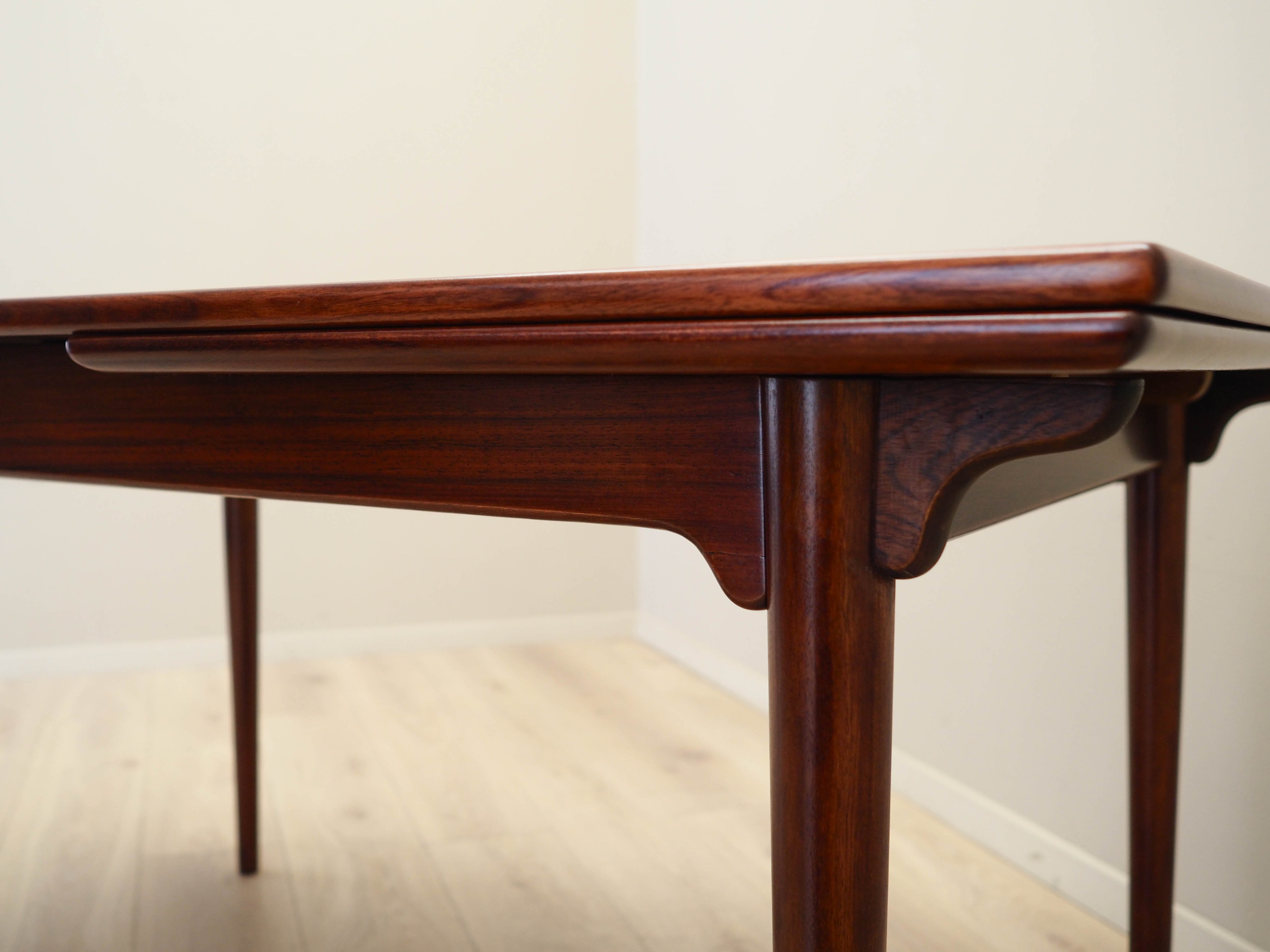 Table,_Gunni_Omann_for_Omann_Jun,_Rosewood_Wood,_1970s,_Denmark