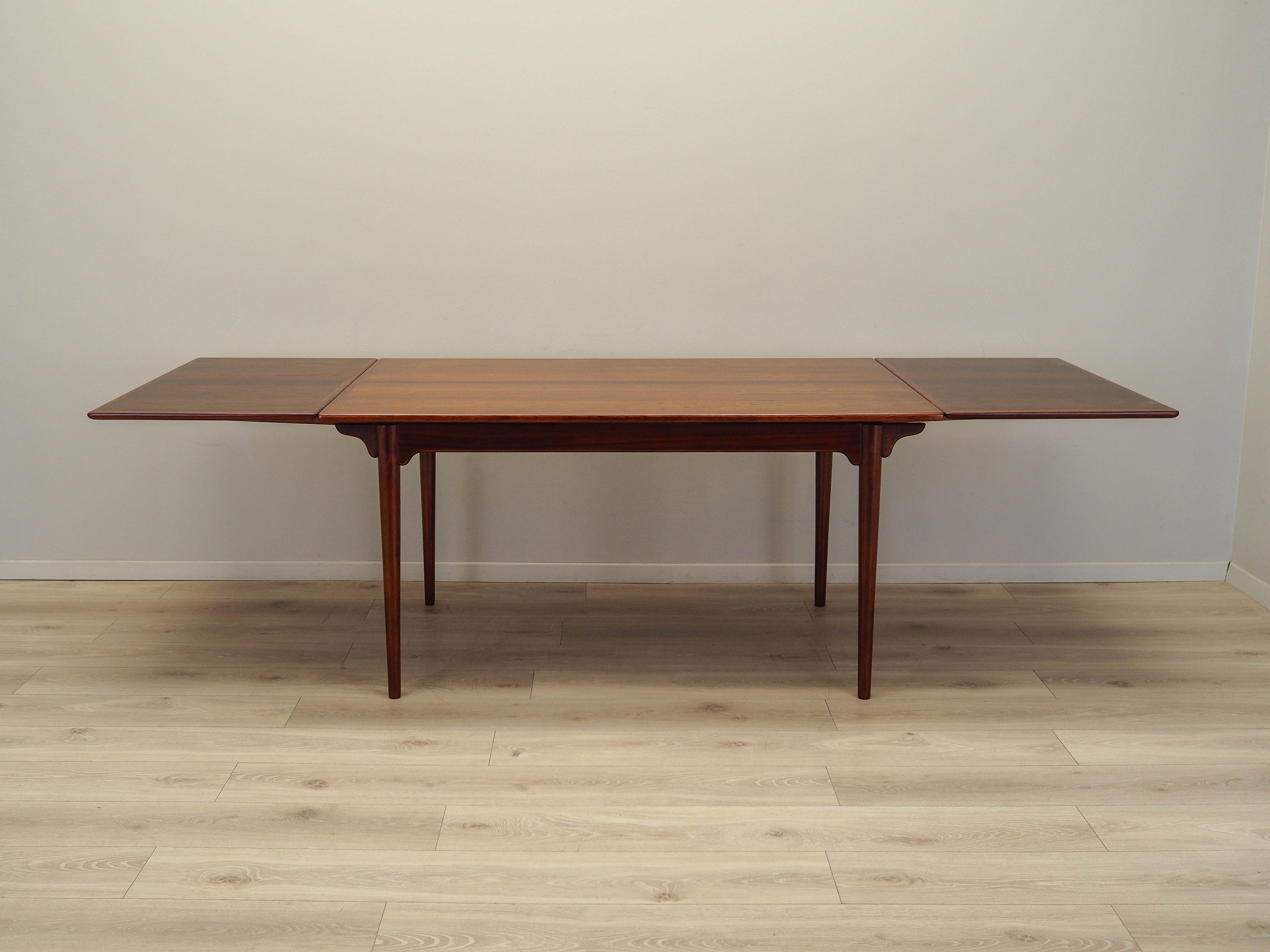 Table,_Gunni_Omann_for_Omann_Jun,_Rosewood_Wood,_1970s,_Denmark