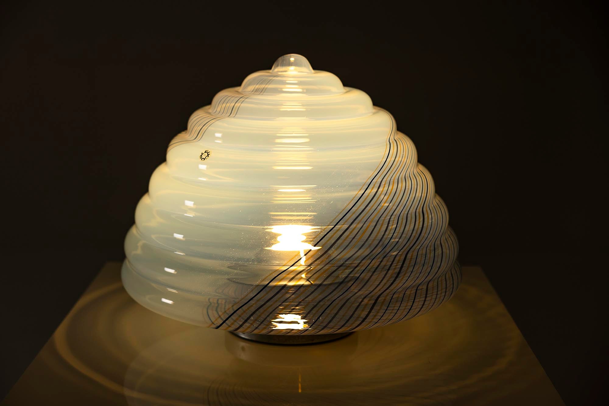 Table_lamp_by_Roberto_Pamio_&_Renato_Toso_for_Leucos,_Italy_1960s